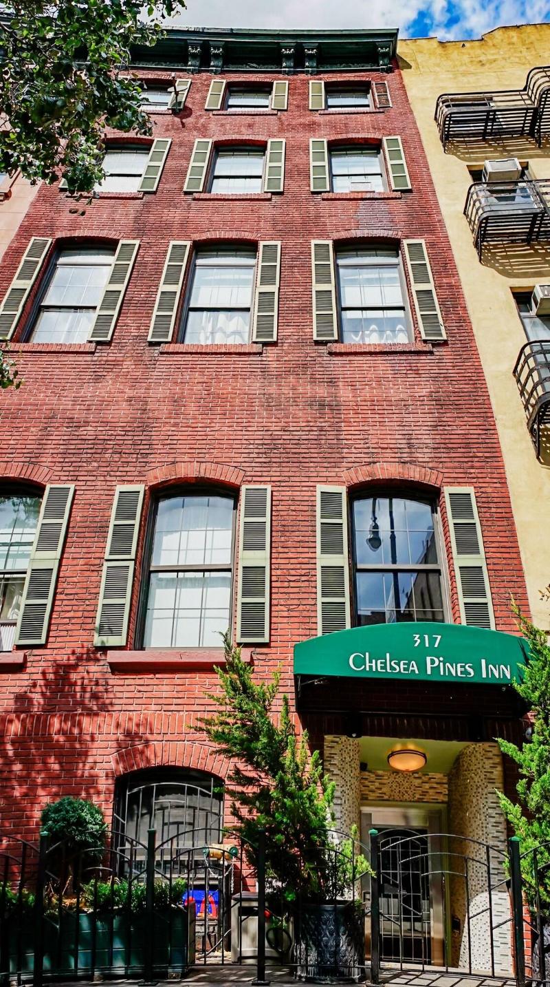 Chelsea Pines Inn image
