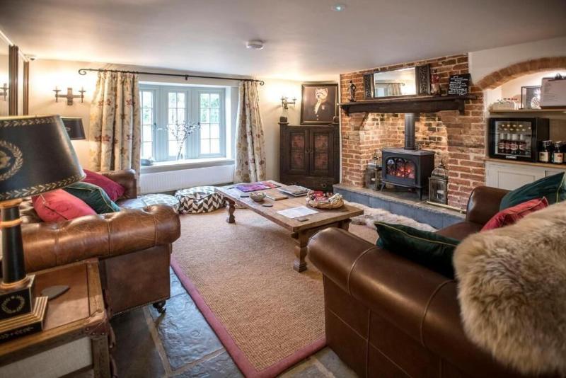 Holly Lodge image