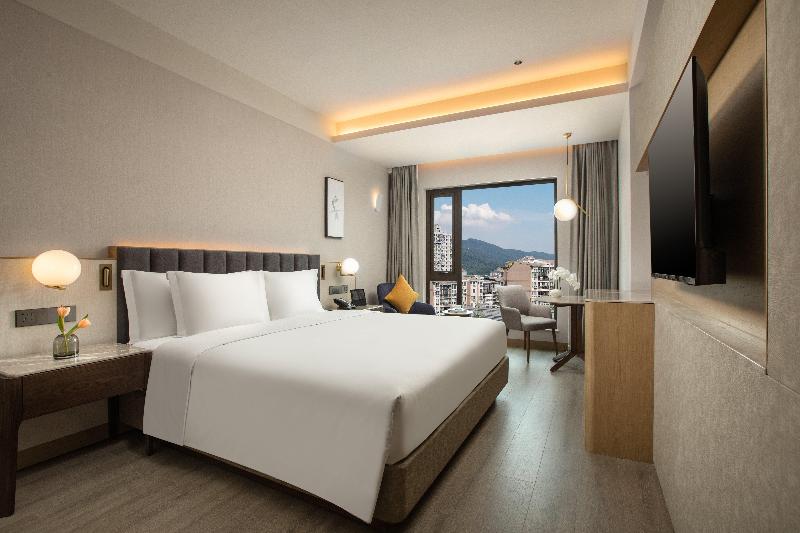 Voco Nanjing Oriental Pearl