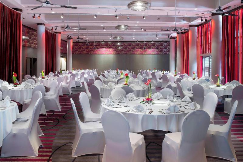 Le Meridien Noumea image