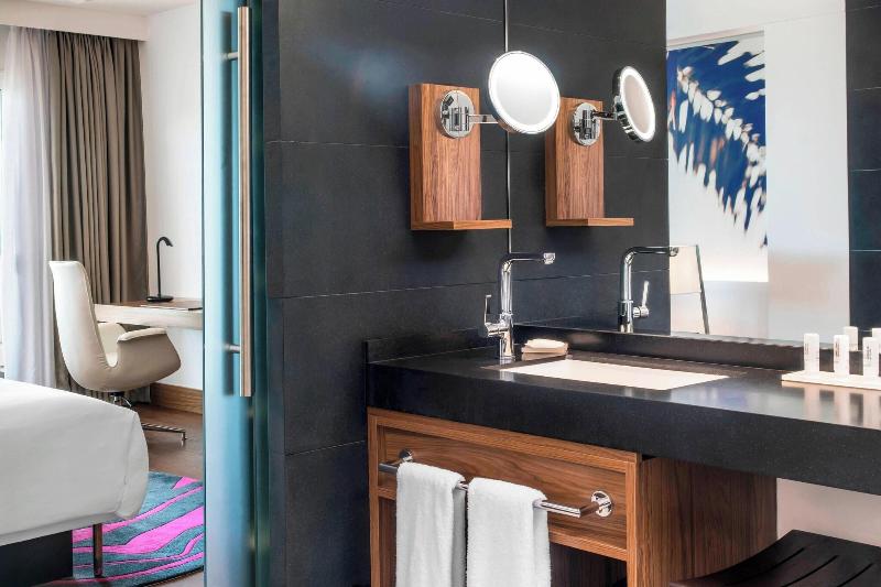 Le Meridien Noumea image