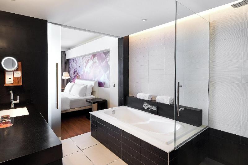 Le Meridien Noumea image