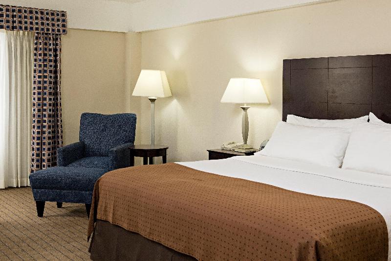 Holiday Inn Berkshires image