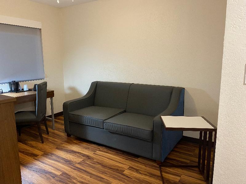 Red Lion Inn & Suites Nashville Airport (Closed) image
