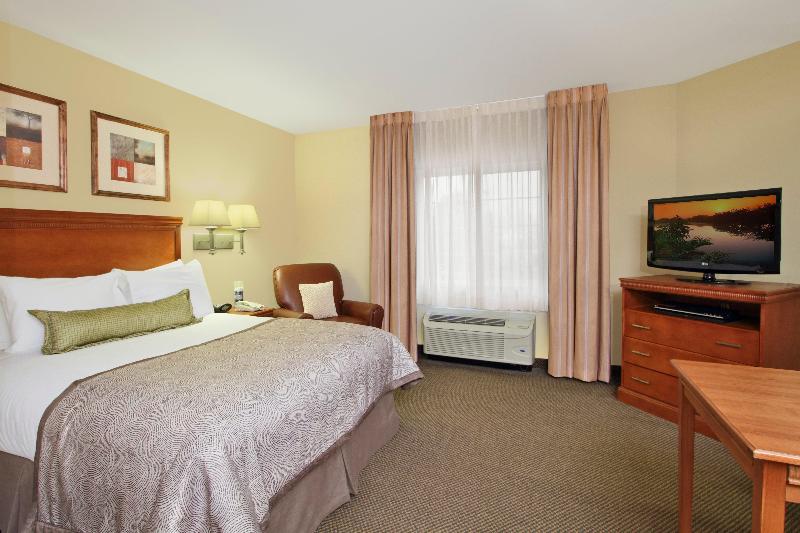 Candlewood Suites Norfolk Airport 5