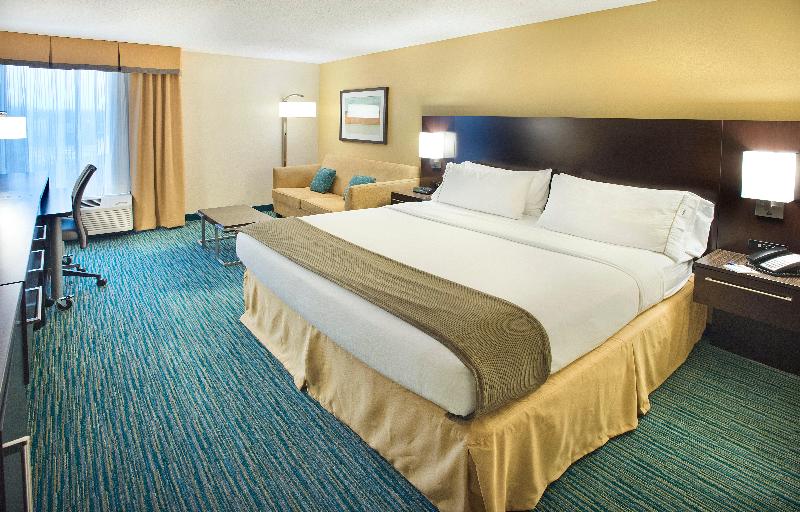 Holiday Inn Express Nashville-Hendersonville