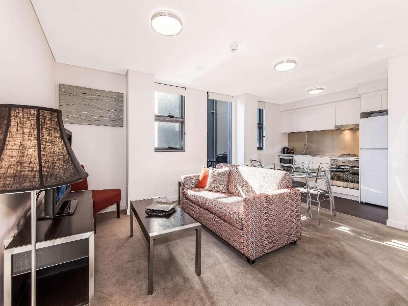 Terminus Apartment Hotel, Ascend Hotel Collection image