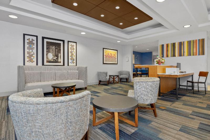 Holiday Inn Express & Suites West Coxsackie image