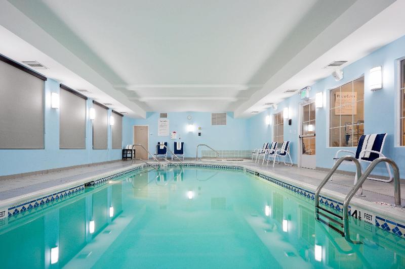 Holiday Inn Express & Suites West Coxsackie image