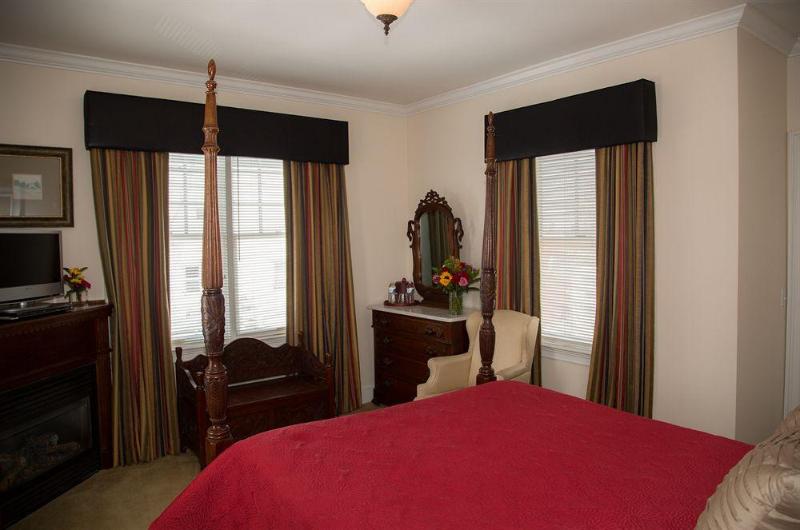 Almondy Inn image