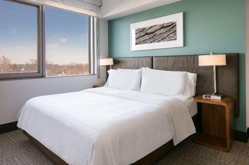 Element Omaha Midtown Crossing image