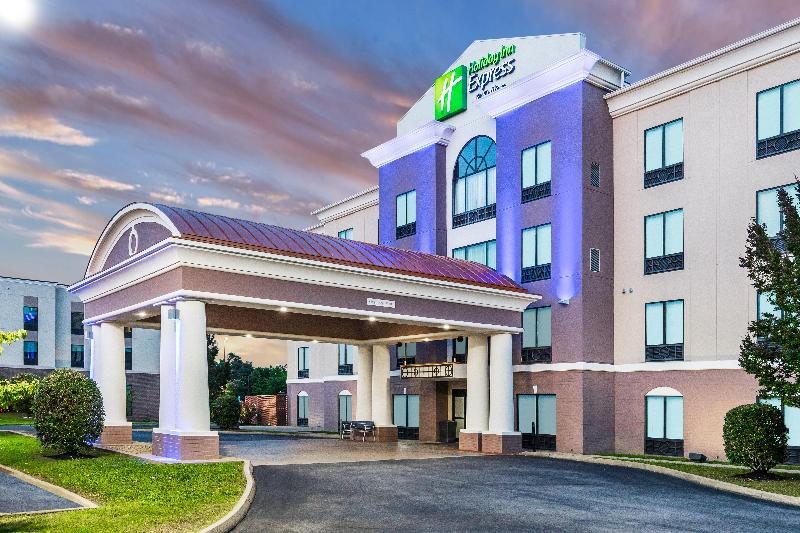 Holiday Inn Express Hotel & Suites Newport South image