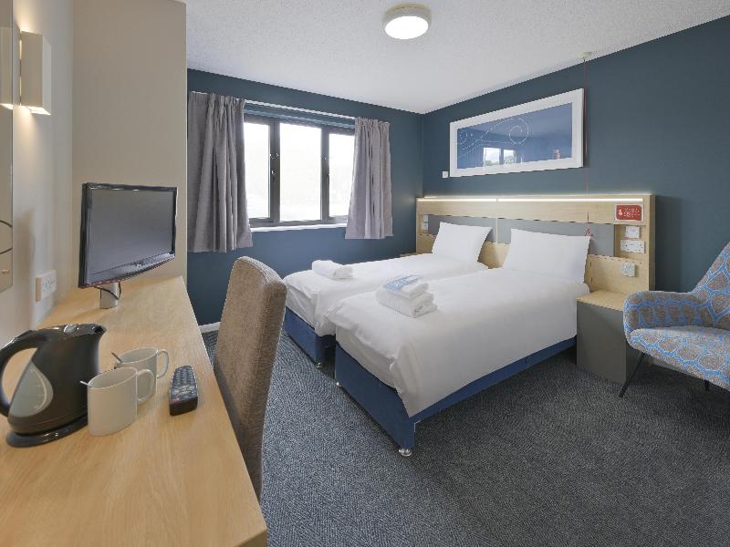 Travelodge Bristol Severn View M48 image