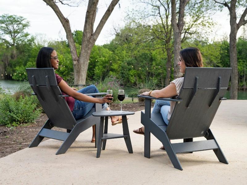 Courtyard New Braunfels River Village image