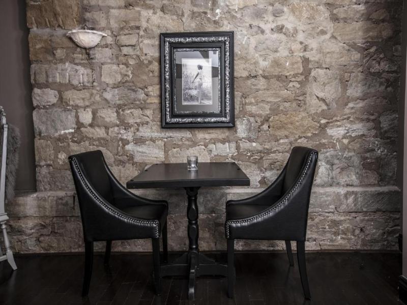 Old Stone Inn Boutique Hotel image