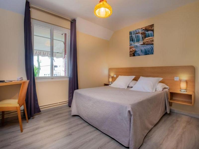 Logis Hotel le Coq Hardi image