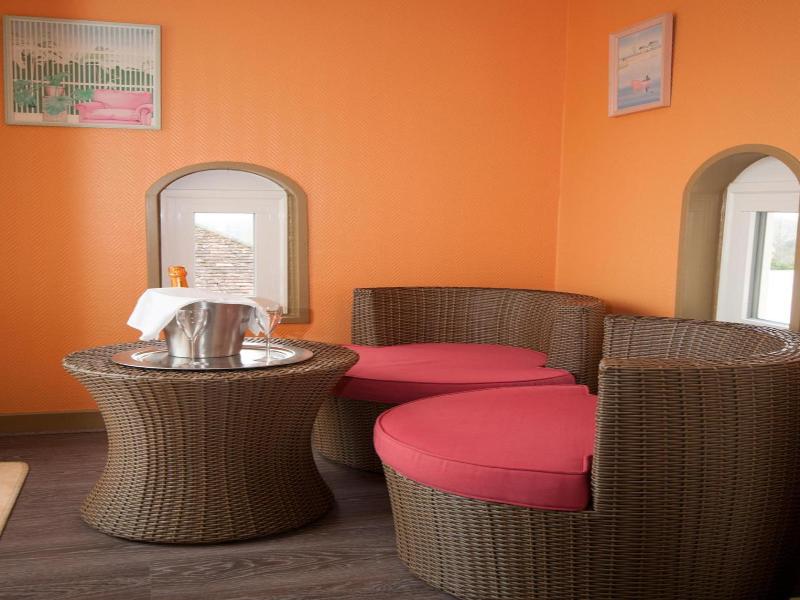 Logis Hotel le Coq Hardi image
