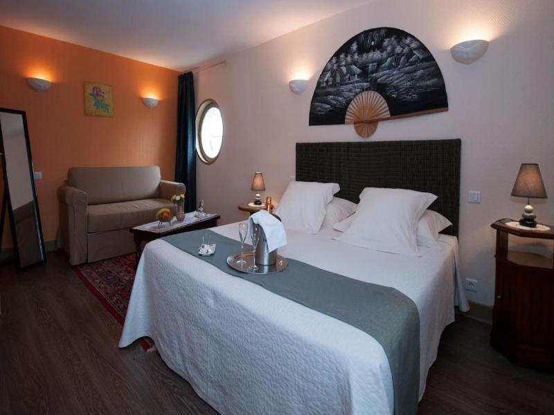 Logis Hotel le Coq Hardi image
