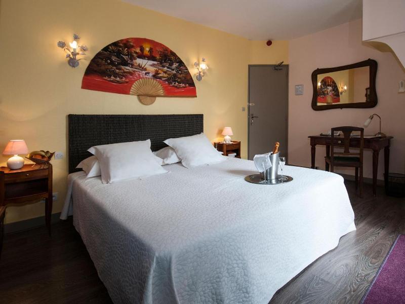 Logis Hotel le Coq Hardi image
