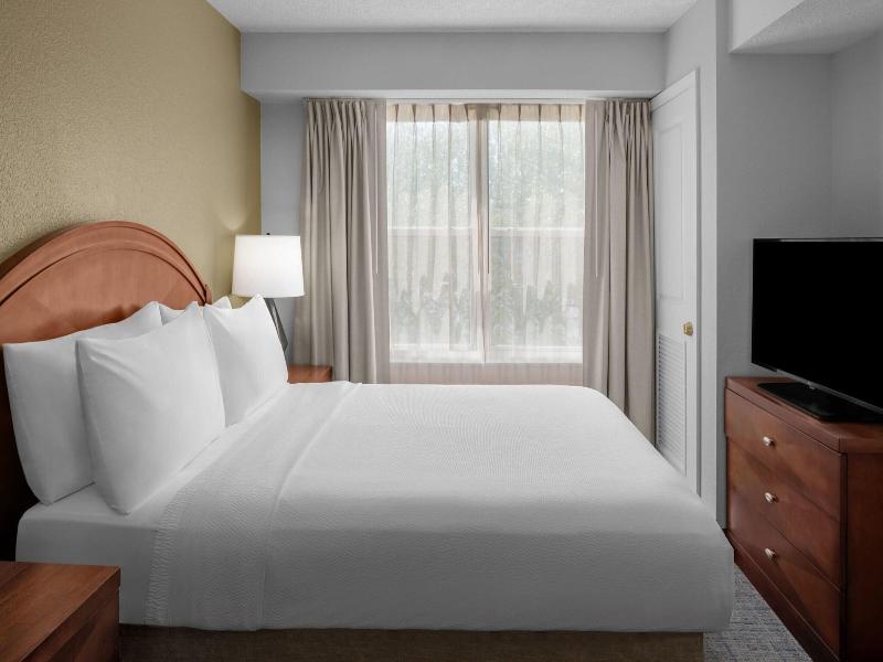 Residence Inn Long Island Holtsville image