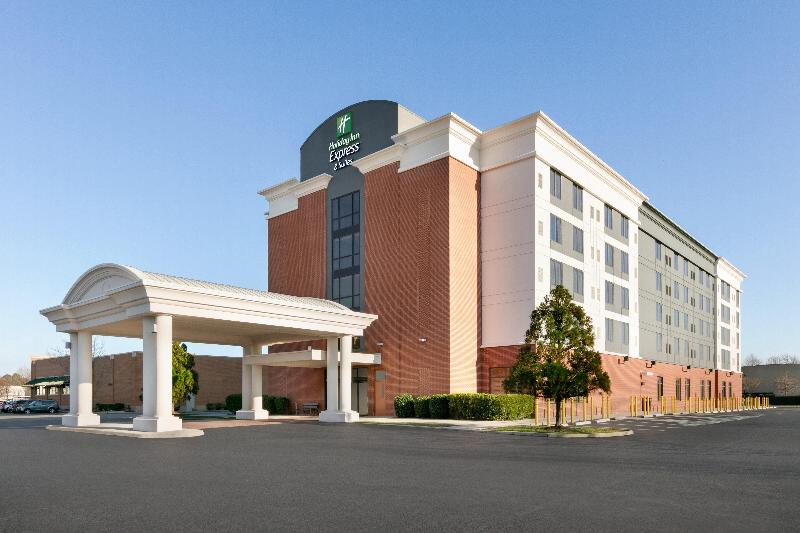 Holiday Inn Express Hotel & Suites Norfolk Airport