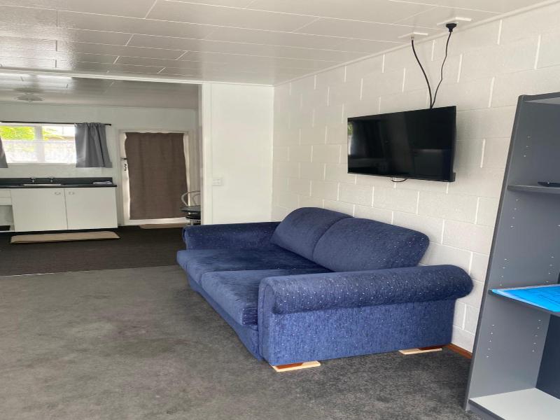 Bay Beauty Motel image