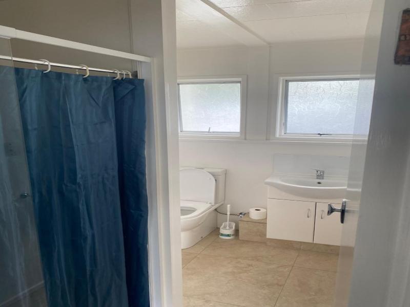 Bay Beauty Motel image
