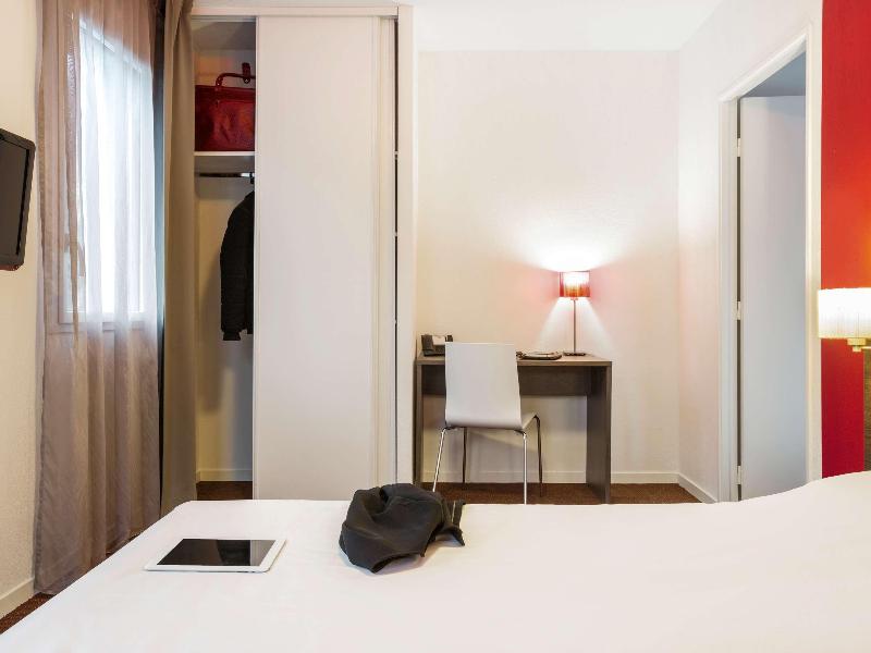Aparthotel Adagio access Nantes Viarme image