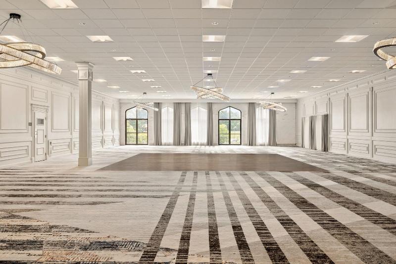 Sheraton Nashua image