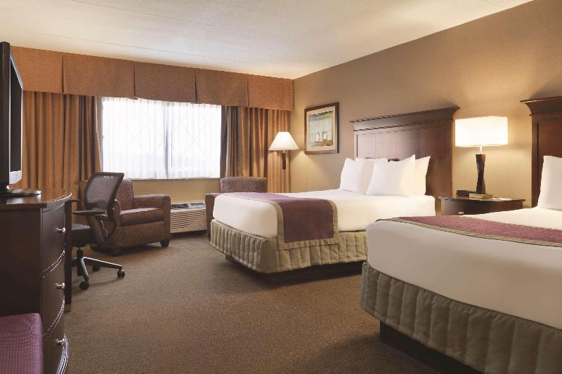 Sheraton Nashua image
