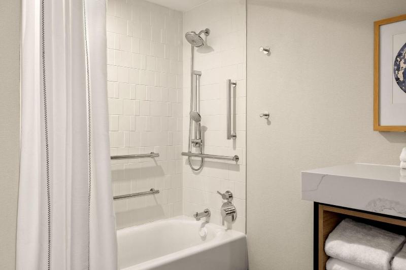 Sheraton Nashua image