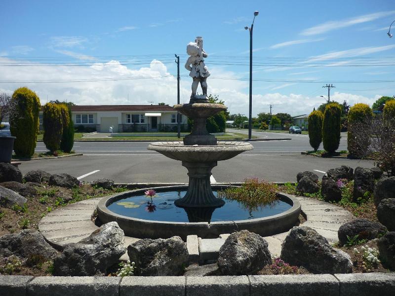 Spanish Lady Motel image