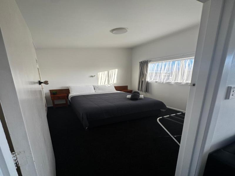 Spanish Lady Motel image
