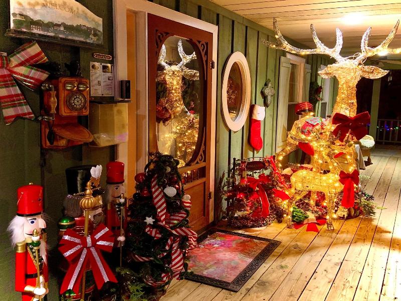 Weatherpine Inn image