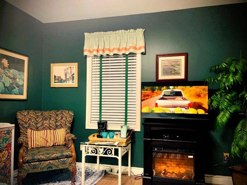 Weatherpine Inn image