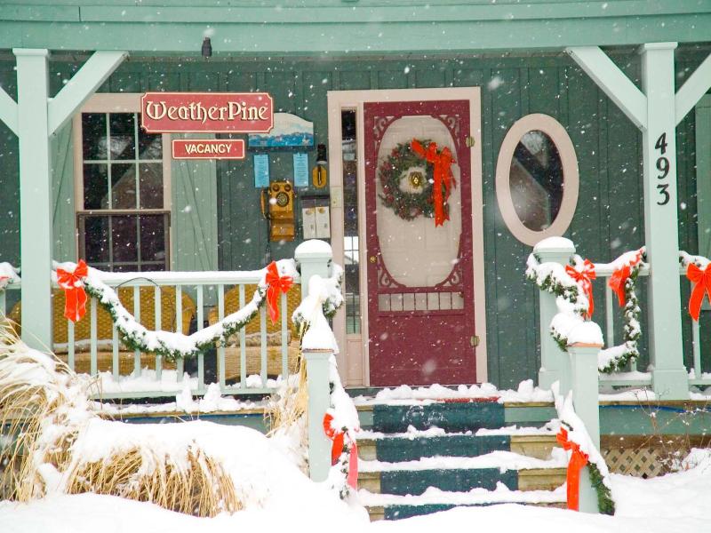 Weatherpine Inn image
