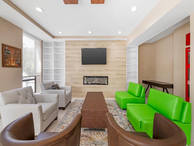 Country Inn & Suites by Radisson Staten Island image