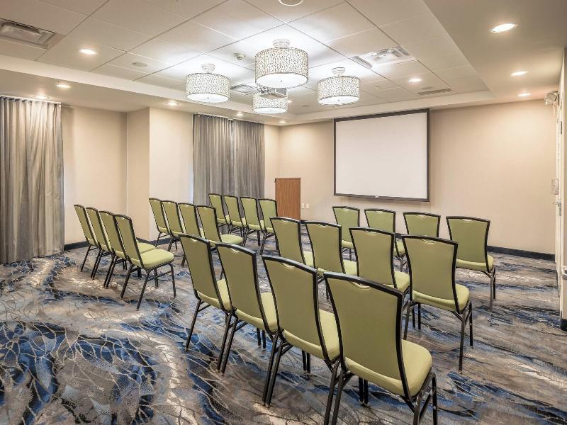 Fairfield Inn & Suites By Marriott New Braunfels image