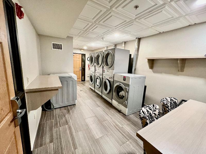 Staybridge Suites Detroit - Novi image
