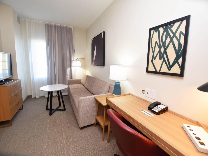 Staybridge Suites Detroit - Novi image