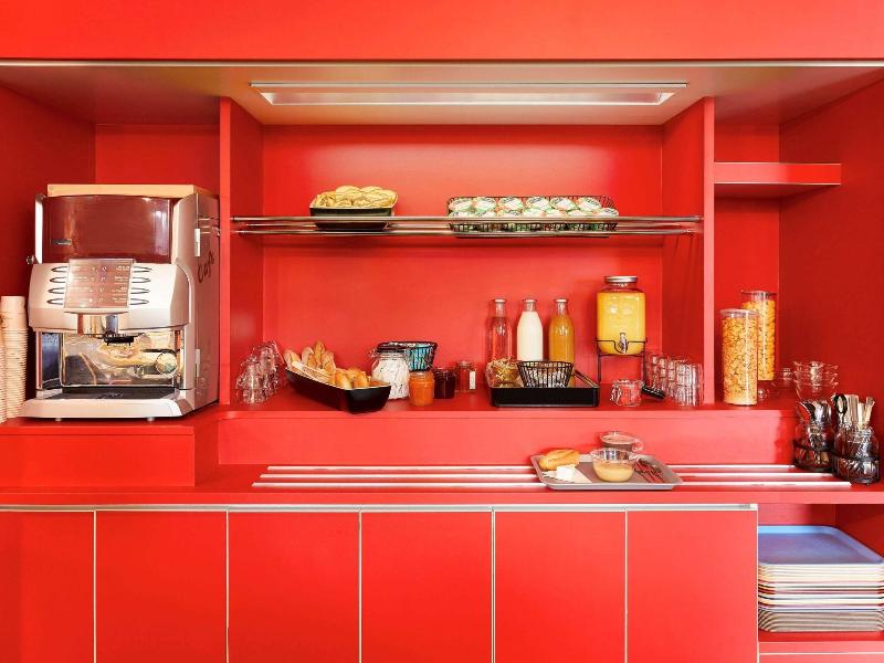 HotelF1 Cholet image