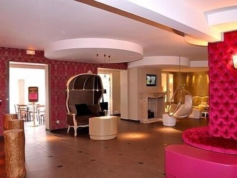 Hotel Servotel Castagniers image