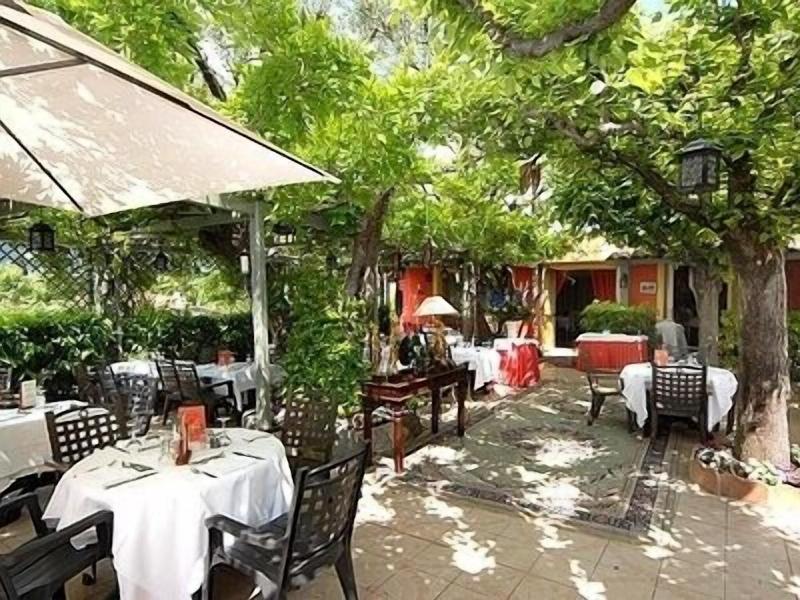 Hotel Servotel Castagniers image