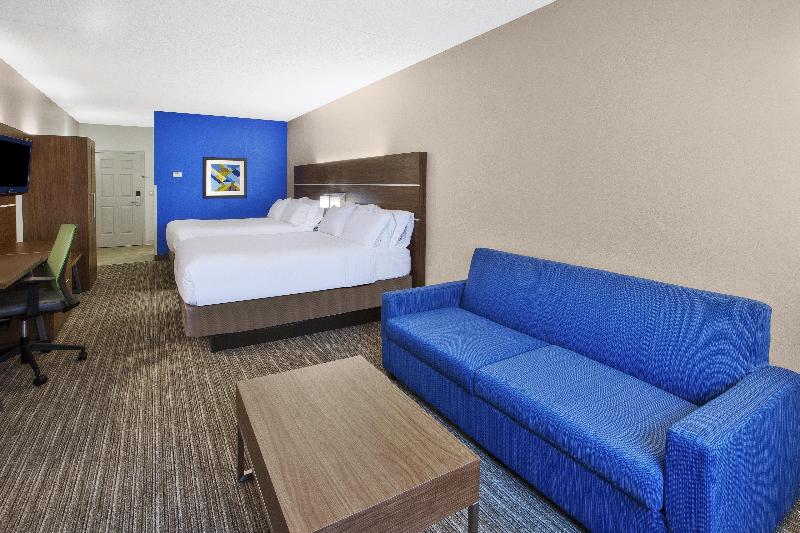 Holiday Inn Express & Suites Manchester Conference photo 18