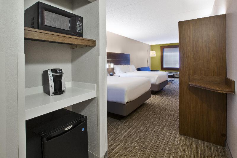 Holiday Inn Express & Suites Manchester Conference photo 13