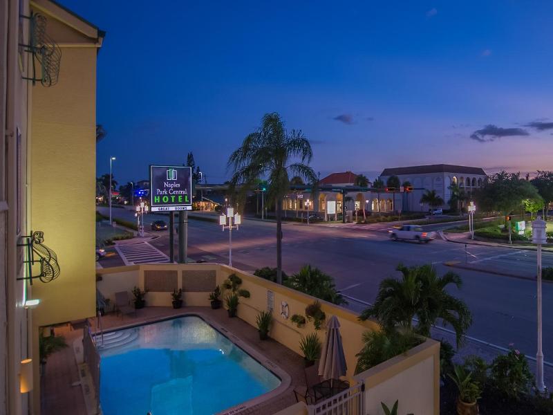 Naples Park Central image