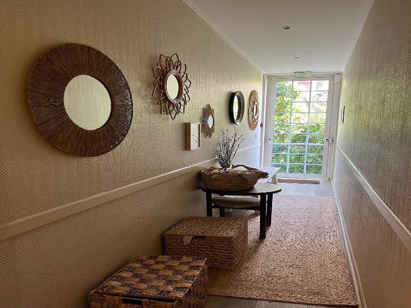 Nice Garden Hotel image
