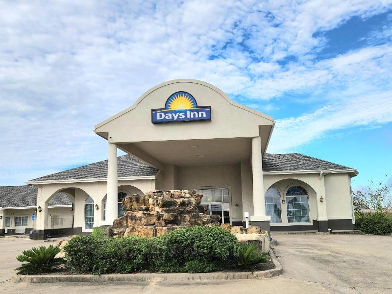 Days Inn By Wyndham Robstown image