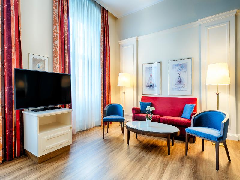 Welcome Residenzschloss Bamberg image