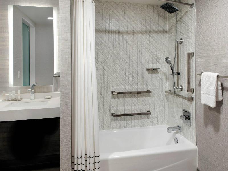 Marriott Norfolk Waterside image